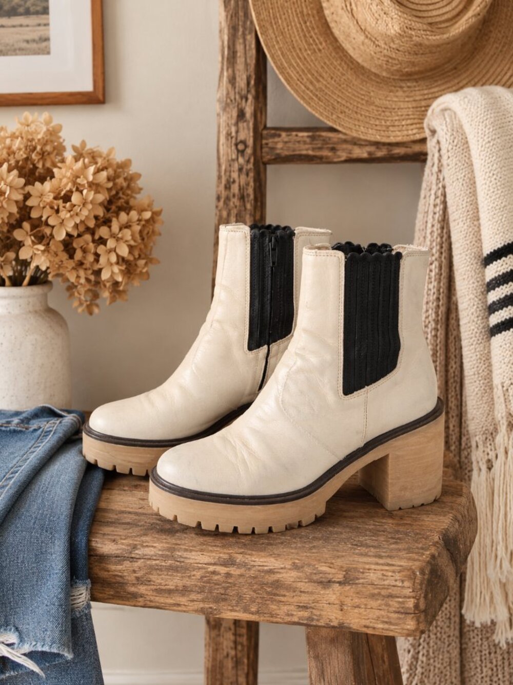 Free People James White Leather Chelsea Boots Lug Sole Platform Heel 8.5